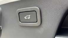 Jaguar E-Pace 2.0 D200 R-Dynamic SE 5dr Auto Diesel Estate